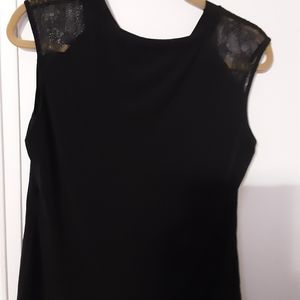 Woman's black sleeveless blouse